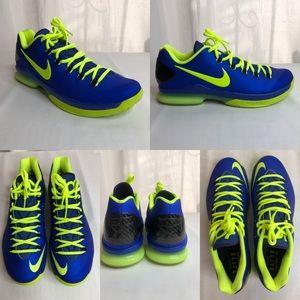 Nike basketball Elite Series KD V ELITE size 10.5